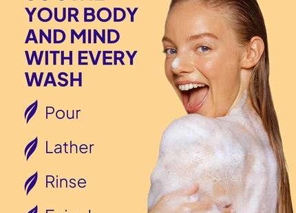 Nettoyant apaisant pour le corps à l'avoine et au beurre de karité St. Ives | 650 ml