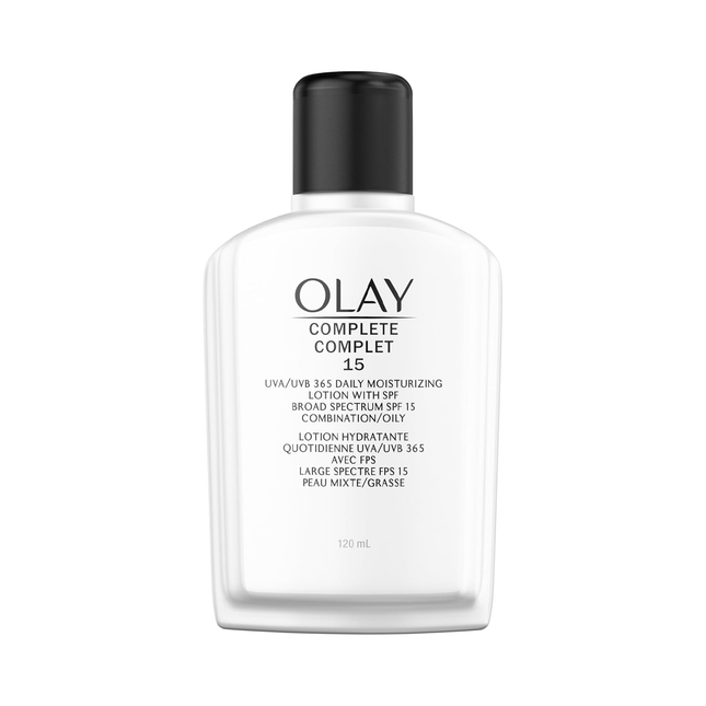 Olay - Complete Daily Moisturizing Lotion for Combination/Oily Skin SPF 15 | 120 mL
