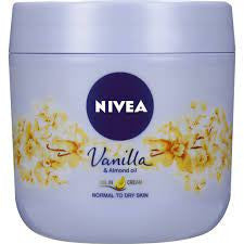 Nivea - Vanilla & Almond Oil - Body Lotion for Normal to Dry Skin | 400 mL Pot