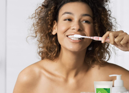 Desert Essence - Ultra Care Toothpaste, Mega Mint | 176 g