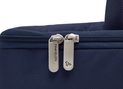 Travelon - Flat-Out  Hanging Toiletry Kit